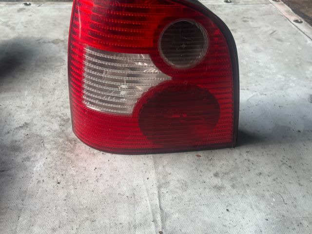 bontott VW POLO IV Bal Külső Hátsó Lámpa