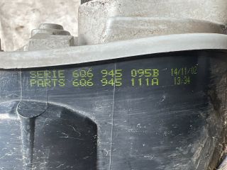 bontott VW POLO IV Bal Külső Hátsó Lámpa