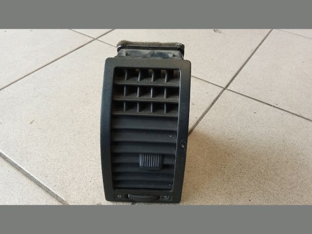 bontott VW POLO IV Bal Szellőző