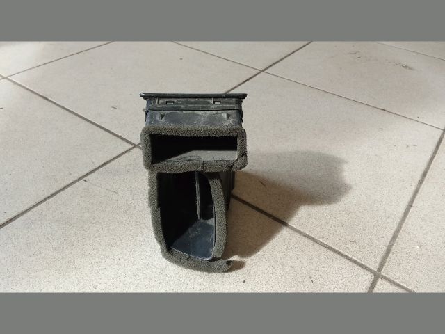 bontott VW POLO IV Bal Szellőző