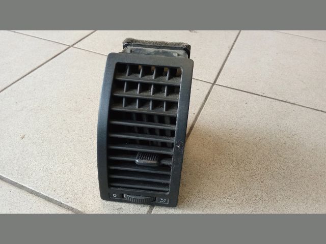 bontott VW POLO IV Bal Szellőző