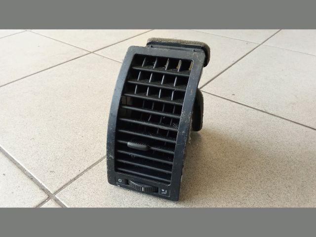 bontott VW POLO IV Bal Szellőző