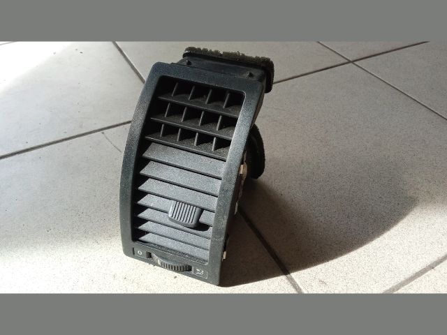 bontott VW POLO IV Bal Szellőző