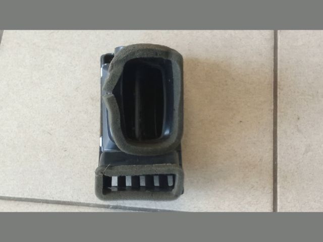 bontott VW POLO IV Bal Szellőző