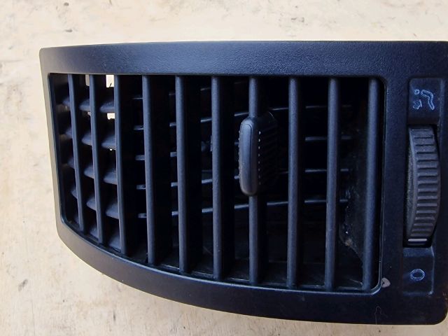 bontott VW POLO IV Bal Szellőző