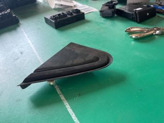 bontott VW POLO IV Bal Visszapillantó Tükör Előtti Burkolat