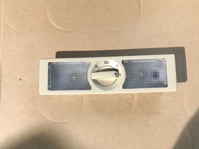 bontott VW POLO IV Beltér Világítás Első