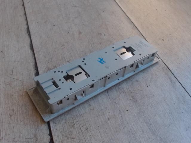 bontott VW POLO IV Beltér Világítás Hátsó