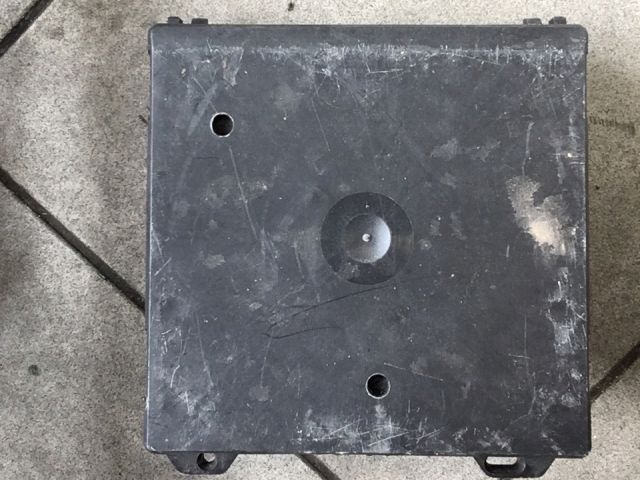 bontott VW POLO IV Biztosítéktábla Utastér