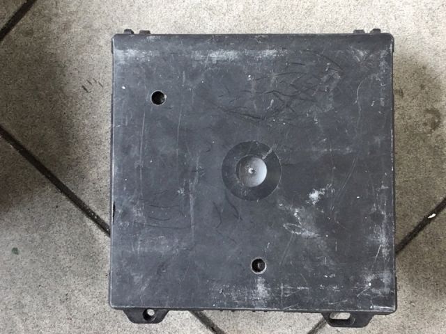 bontott VW POLO IV Biztosítéktábla Utastér