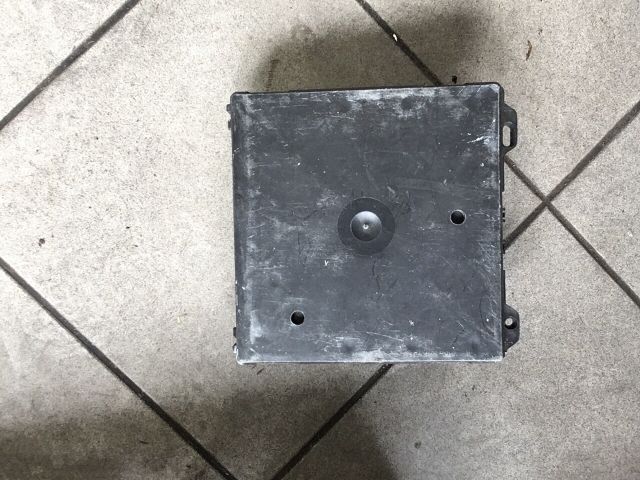 bontott VW POLO IV Biztosítéktábla Utastér