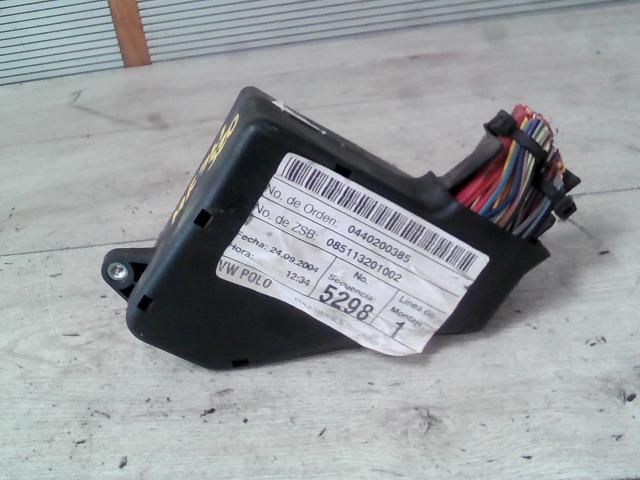 bontott VW POLO IV Biztosítéktábla Utastér