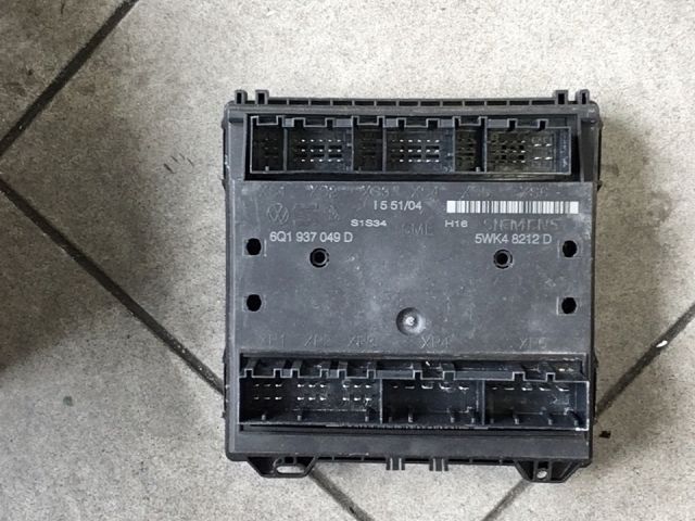 bontott VW POLO IV Biztosítéktábla Utastér