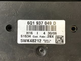 bontott VW POLO IV Biztosítéktábla Utastér