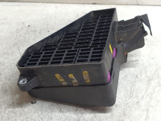 bontott VW POLO IV Biztosítéktábla Utastér