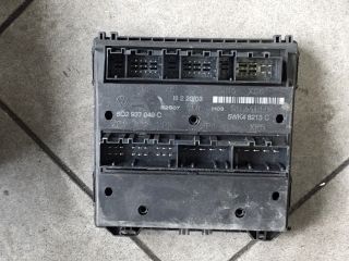 bontott VW POLO IV Biztosítéktábla Utastér