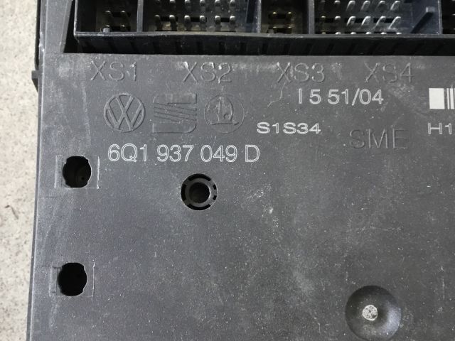 bontott VW POLO IV Biztosítéktábla Utastér