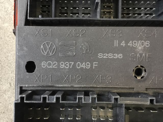 bontott VW POLO IV Biztosítéktábla Utastér