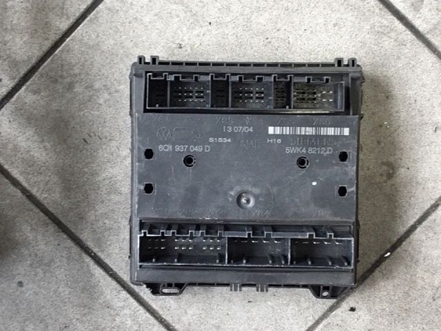 bontott VW POLO IV Biztosítéktábla Utastér