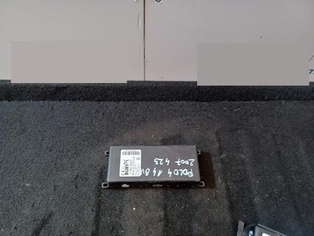 bontott VW POLO IV Bluetooth Elektronika