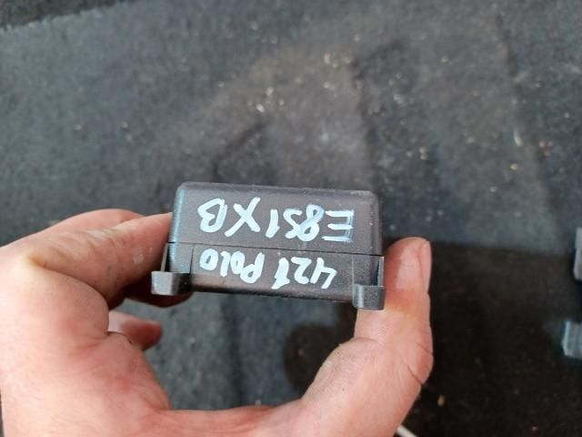 bontott VW POLO IV Bluetooth Elektronika