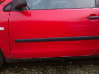 bontott VW POLO IV Csomagtérajtó Gumikéder