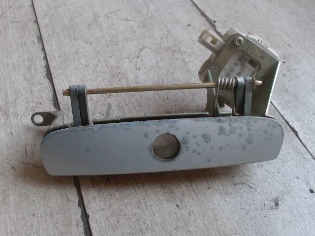 bontott VW POLO IV Csomagtérajtó Kilincs