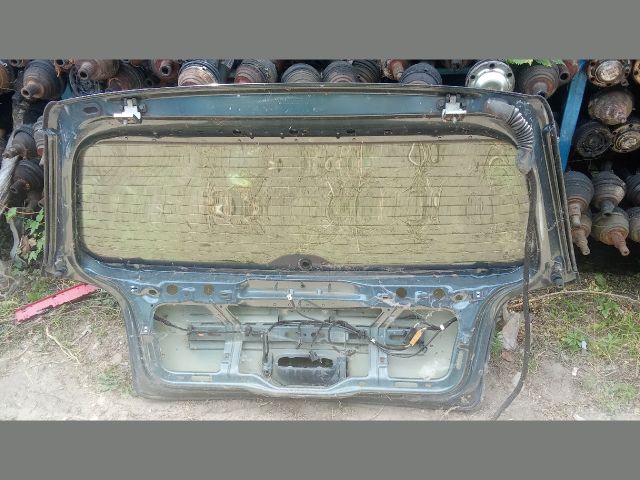 bontott VW POLO IV Csomagtérajtó (Részeivel)