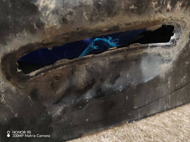 bontott VW POLO IV Csomagtérajtó (Részeivel)