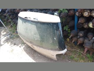 bontott VW POLO IV Csomagtérajtó (Részeivel)