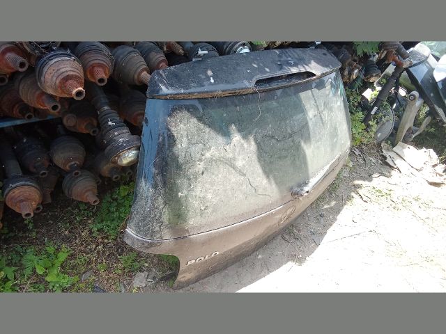 bontott VW POLO IV Csomagtérajtó (Részeivel)