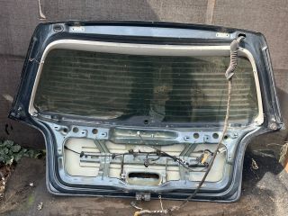 bontott VW POLO IV Csomagtérajtó (Részeivel)