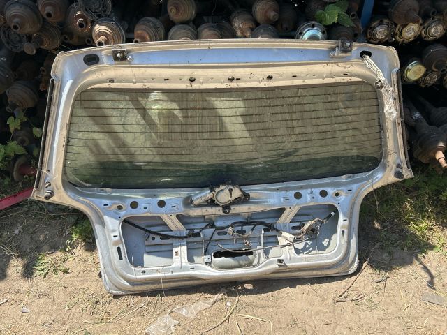 bontott VW POLO IV Csomagtérajtó (Részeivel)