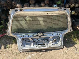 bontott VW POLO IV Csomagtérajtó (Részeivel)