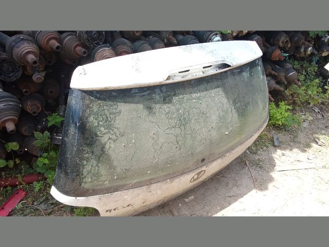 bontott VW POLO IV Csomagtérajtó (Részeivel)