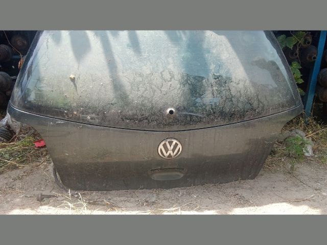 bontott VW POLO IV Csomagtérajtó (Részeivel)