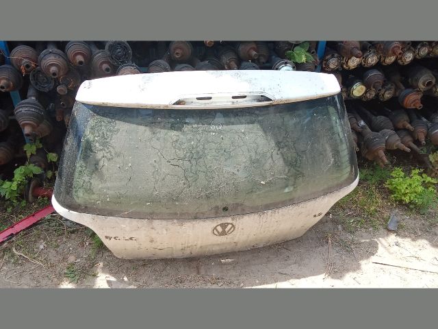 bontott VW POLO IV Csomagtérajtó (Részeivel)