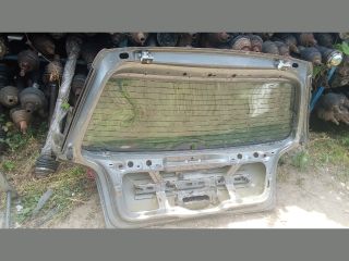 bontott VW POLO IV Csomagtérajtó (Részeivel)