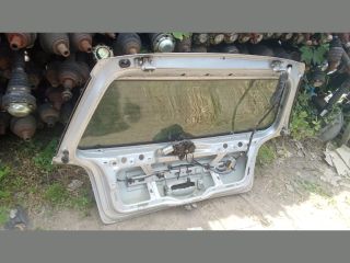 bontott VW POLO IV Csomagtérajtó (Részeivel)