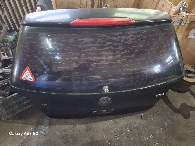 bontott VW POLO IV Csomagtérajtó (Részeivel)