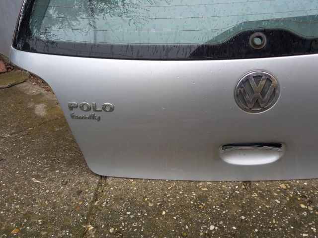 bontott VW POLO IV Csomagtérajtó (Üres lemez)
