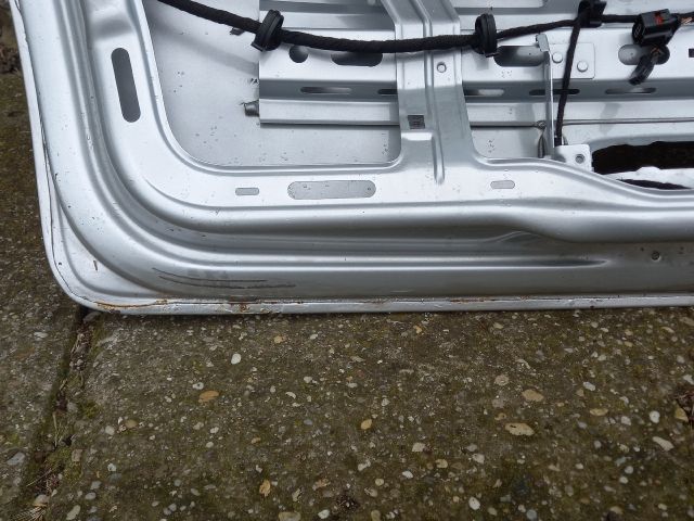 bontott VW POLO IV Csomagtérajtó (Üres lemez)