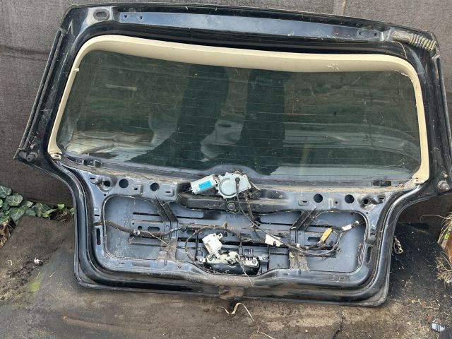 bontott VW POLO IV Csomagtérajtó (Üres lemez)