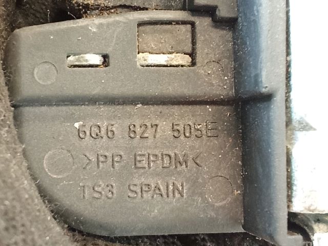 bontott VW POLO IV Csomagtérajtó Zárszerkezet