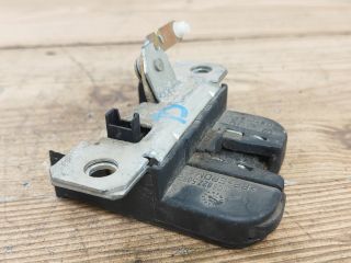 bontott VW POLO IV Csomagtérajtó Zárszerkezet