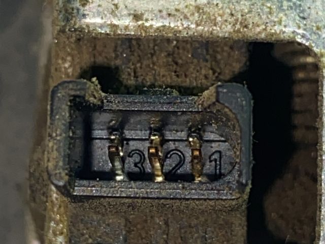 bontott VW POLO IV Csomagtérajtó Zárszerkezet