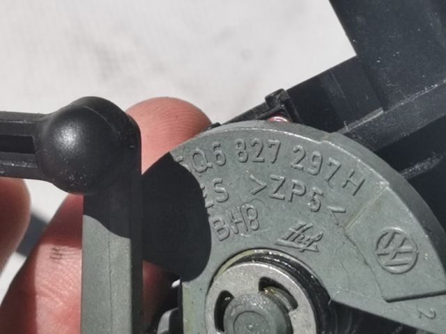 bontott VW POLO IV Csomagtérajtó Zárszerkezet