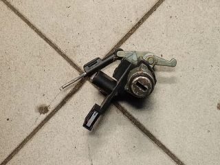 bontott VW POLO IV Csomagtérajtó Zárszerkezet