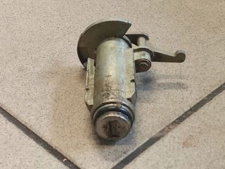 bontott VW POLO IV Csomagtérajtó Zárszerkezet