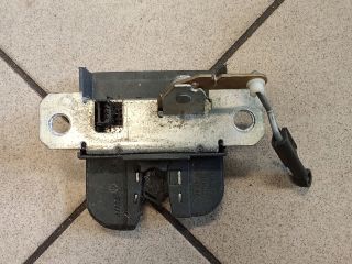 bontott VW POLO IV Csomagtérajtó Zárszerkezet